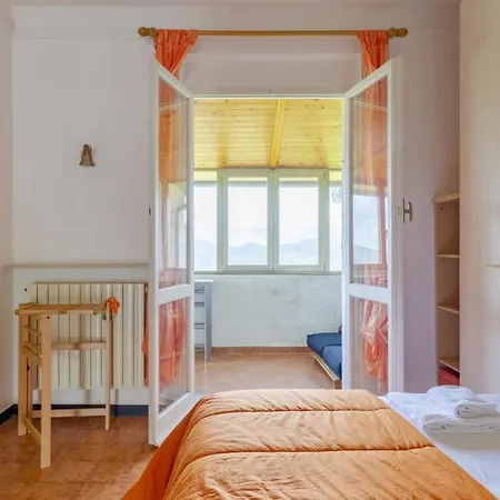 Lejlighed Altido Family 2 Bedroom Apt For 6 With Backyard In Mattarana